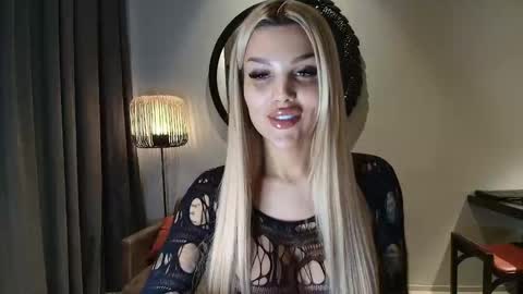 shayblonde online show from October 2025 06:37:01 PM