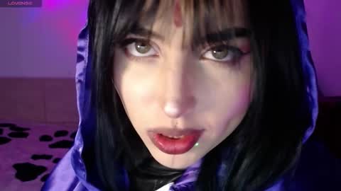 Shayla 3 online show from October 2025 09:17:02 PM