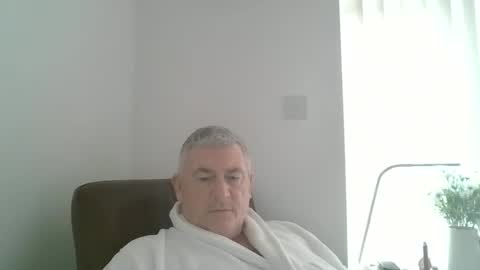 she52 online show from December 2024 10:39:02 AM