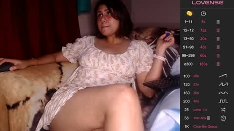 Snapshot of she_is_monica chatting on December 2024 11:47:01 PM Monica online show from December 2024 11:47:01 PM