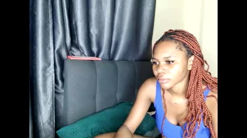 Snapshot of shee13 chatting on October 2025 10:41:02 AM shee13 online show from October 2025 10:41:02 AM