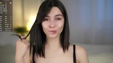 Tessa online show from October 2025 01:20:02 AM