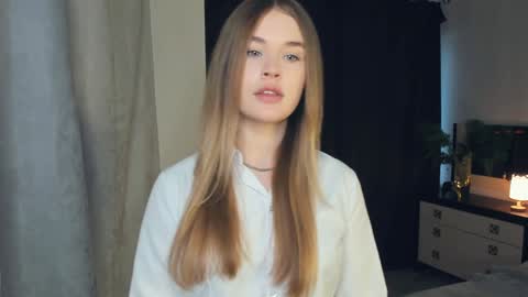 Violet online show from December 2024 06:55:02 AM