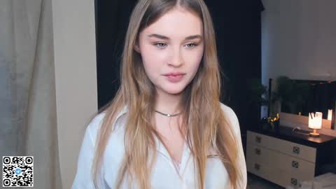 Violet online show from December 2024 07:03:01 AM