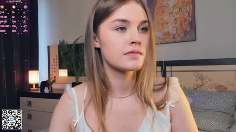 Violet online show from January 2025 10:18:02 AM