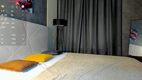 Snapshot of shei1a_shy chatting on October 2025 09:16:01 AM Amely online show from October 2025 09:16:01 AM