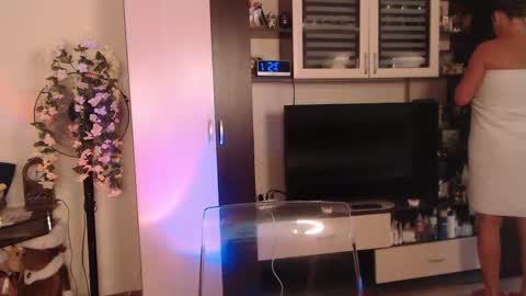 Snapshot of sheilaryan chatting on September 2025 04:50:01 AM Sheila GMT 2 Tuesday Wednesday Friday Saturday Sunday- 8 5 online show from September 2025 04:50:01 AM