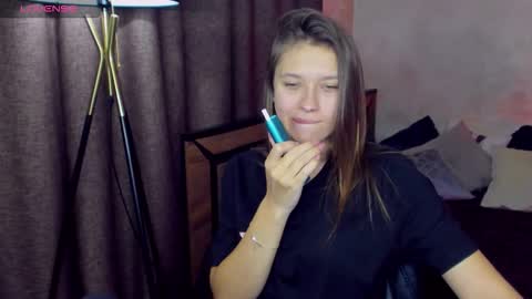 Snapshot of sheillatyler chatting on October 2025 07:19:02 AM Alexis online show from October 2025 07:19:02 AM