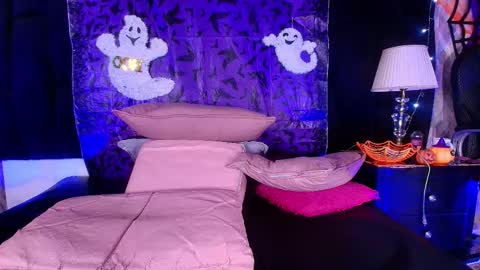 Shelsy online show from October 2025 11:55:02 AM