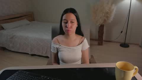 Snapshot of shericehudgins chatting on November 2025 02:44:02 AM Jessica online show from November 2025 02:44:02 AM