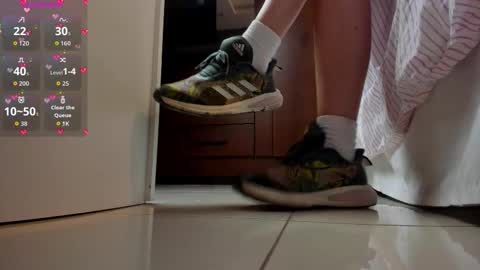 .. Sherilk .. online show from October 2025 12:33:02 AM