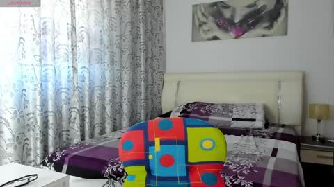 Miky online show from January 2025 01:08:01 PM