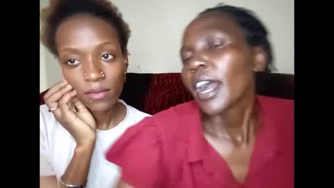 lovine online show from December 2025 12:33:02 PM