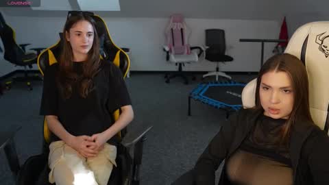 Sheryl online show from November 2025 12:18:02 PM