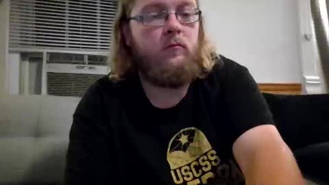 Snapshot of shifty885 chatting on September 2025 01:38:02 AM shifty885 online show from September 2025 01:38:02 AM