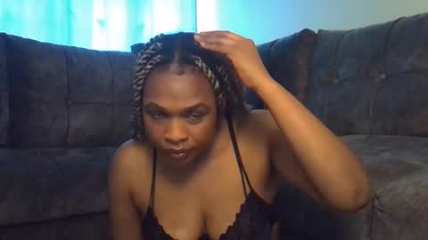 Snapshot of shiksmson chatting on November 2025 11:02:02 AM shiksmson online show from November 2025 11:02:02 AM