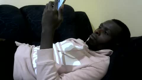 Snapshot of shikwekwe chatting on February 2025 12:16:01 AM Collorewamadeals online show from February 2025 12:16:01 AM