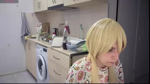 Im Lilu Rosenblum  Guys I have   ----Ill be glad to see you there online show from September 2025 06:13:01 PM