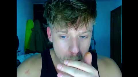 Cick Goreskin online show from November 2025 02:36:01 AM