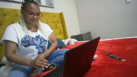 shotofmocha online show from September 2025 04:40:02 PM