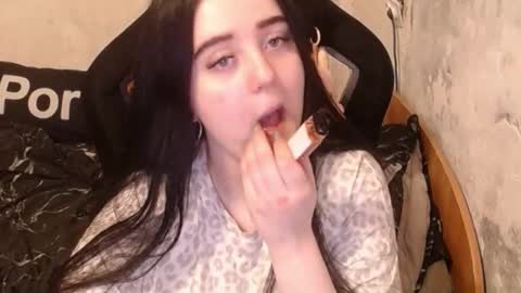 Snapshot of show_for_you chatting on October 2025 08:21:02 PM show_for_you online show from October 2025 08:21:02 PM