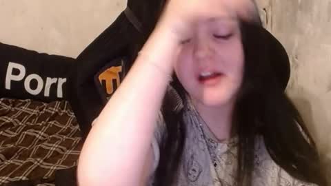 Snapshot of show_for_you chatting on October 2025 10:49:01 AM show_for_you online show from October 2025 10:49:01 AM