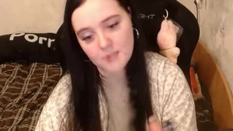 Snapshot of show_for_you chatting on October 2025 11:22:01 AM show_for_you online show from October 2025 11:22:01 AM