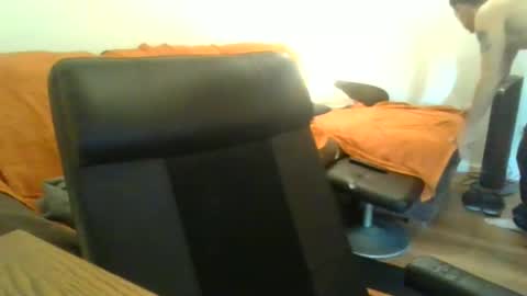 Snapshot of showherenow chatting on December 2025 07:48:02 AM showherenow online show from December 2025 07:48:02 AM