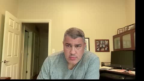 Snapshot of showmet chatting on October 2025 10:10:01 PM Chicago Guy online show from October 2025 10:10:01 PM