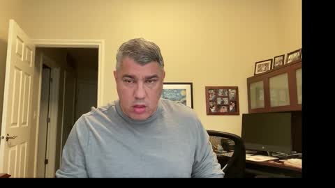 Snapshot of showmet chatting on November 2025 07:45:02 PM Chicago Guy online show from November 2025 07:45:02 PM