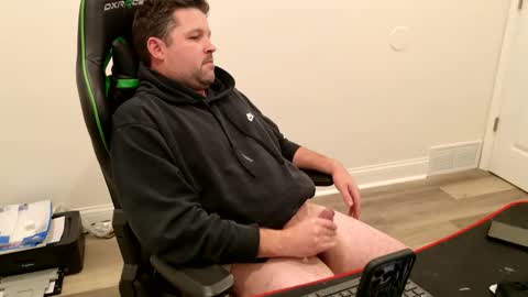 Snapshot of shroomhead5 chatting on December 2025 07:45:02 PM shroom online show from December 2025 07:45:02 PM