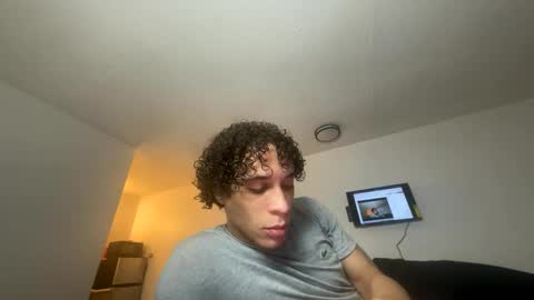 shurthingxx online show from January 2025 03:25:01 PM