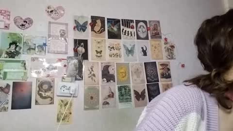 Milena online show from October 2025 01:18:01 PM