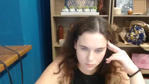 Snapshot of shy_lil chatting on September 2025 02:42:01 PM shy_lil online show from September 2025 02:42:01 PM