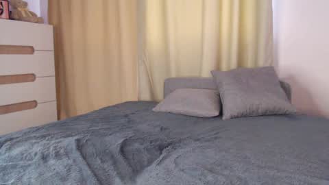 Milena online show from March 2025 07:36:01 AM