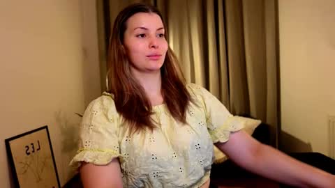 shy_nerd_babyy online show from January 2025 08:32:02 AM