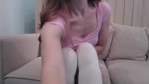 Snapshot of shy_schoolgirl_ chatting on January 2025 12:31:01 PM shy_schoolgirl_ online show from January 2025 12:31:01 PM