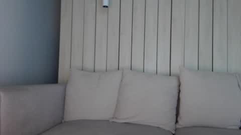 Snapshot of shy_schoolgirl_ chatting on January 2025 09:44:02 PM shy_schoolgirl_ online show from January 2025 09:44:02 PM