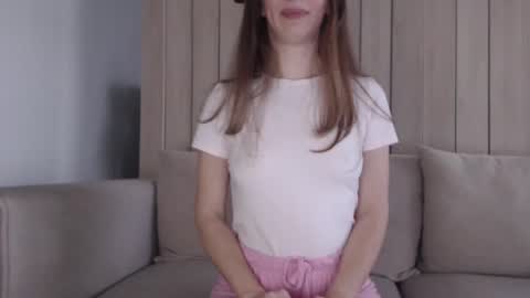 Snapshot of shy_schoolgirl_ chatting on March 2025 03:18:02 PM shy_schoolgirl_ online show from March 2025 03:18:02 PM