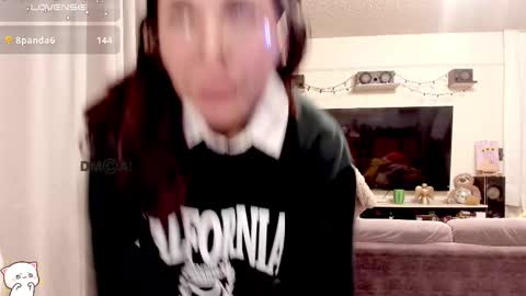 Snapshot of shyangie24 chatting on October 2025 05:49:02 AM Angeline 3 independent come here when am horny... online show from October 2025 05:49:02 AM