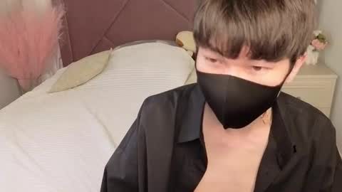 Yugo online show from November 2025 12:27:01 PM