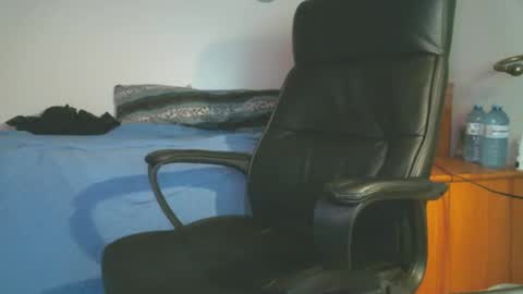 shyboyhugecum2020 online show from October 2025 02:23:02 AM