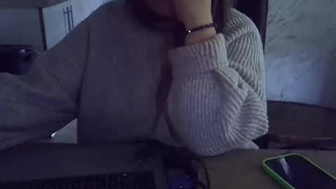 shycute1818 online show from September 2025 11:26:02 AM
