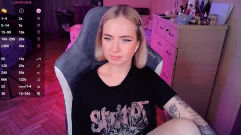 Effie online show from January 2025 01:22:02 AM