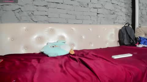 shygurl18hot online show from February 2025 09:28:01 AM