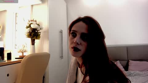 siamilly online show from September 2025 09:30:01 PM