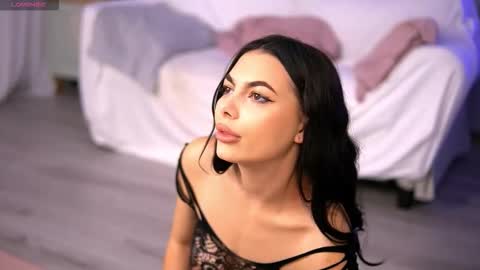 Maria online show from October 2025 04:54:01 AM