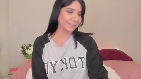 Snapshot of siirena chatting on November 2025 08:10:01 PM siirena online show from November 2025 08:10:01 PM