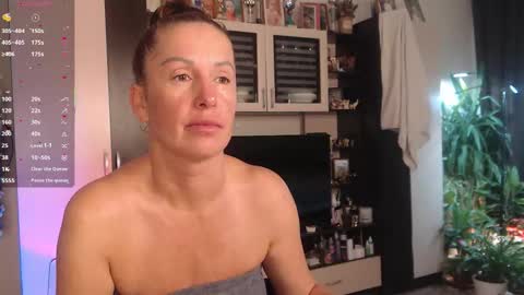 Snapshot of silenaa_sloussen chatting on November 2025 05:09:02 AM silenaa_sloussen online show from November 2025 05:09:02 AM