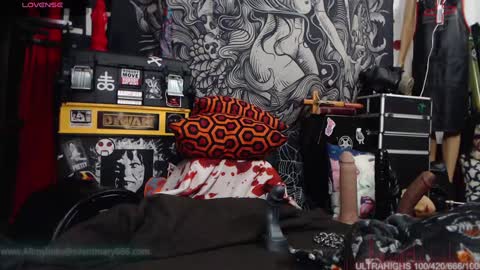 Allmylinkssilentmary666 online show from December 2024 01:17:01 AM
